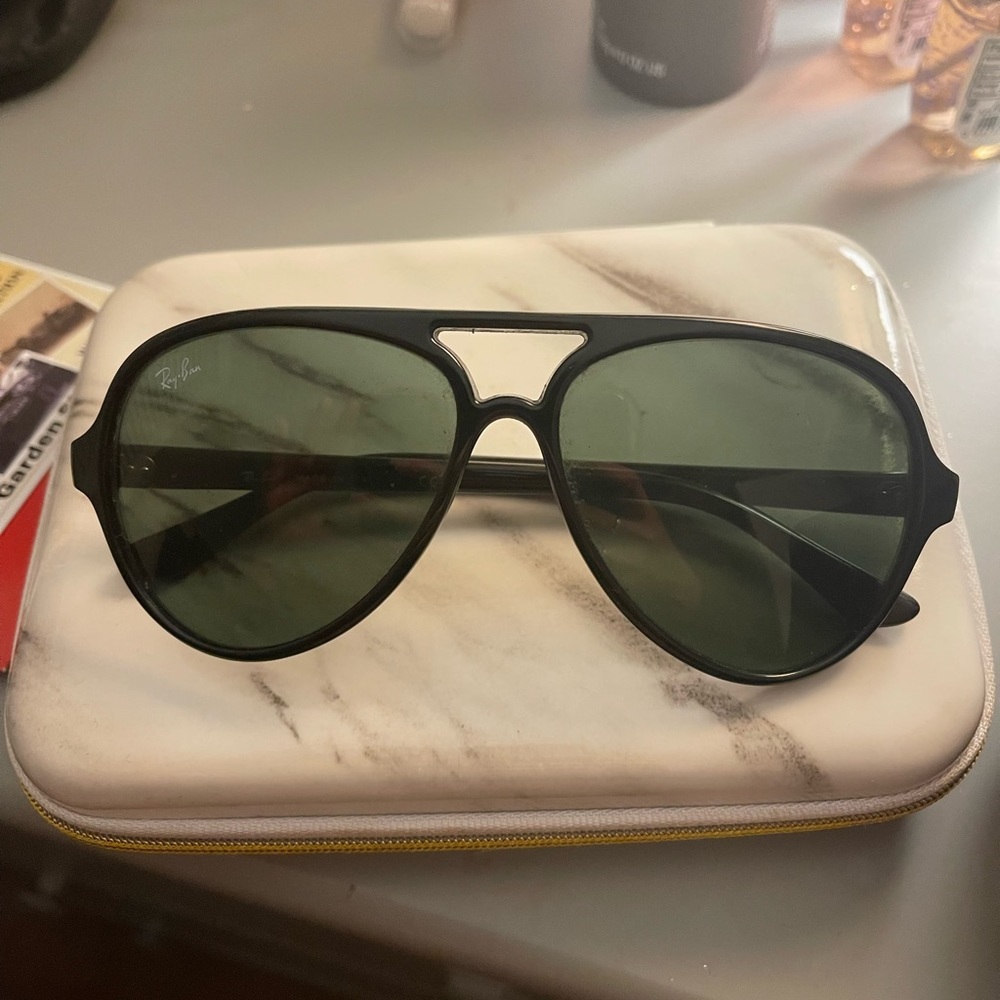 Ray Ban Cats 5000